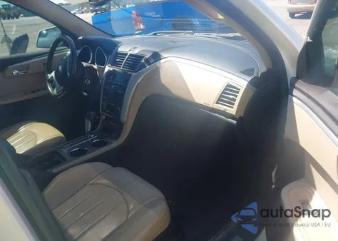 2011 Chevrolet Traverse Ltz z USA, uszkodzony, nr VIN 1GNKRLED2BJ136520